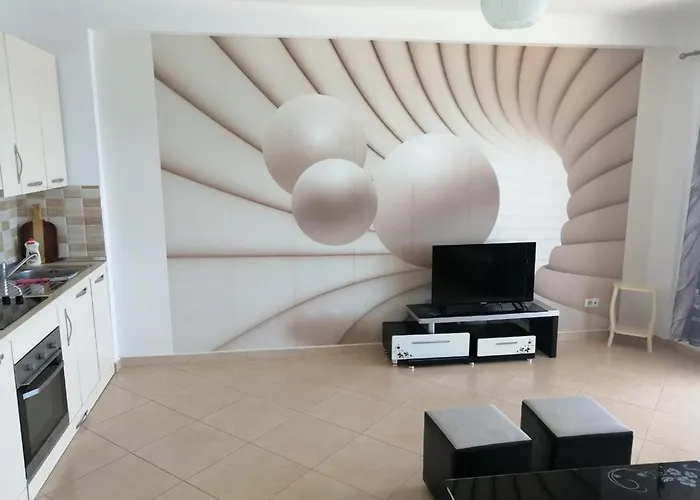 Bilal Golemi Sea View Apartment