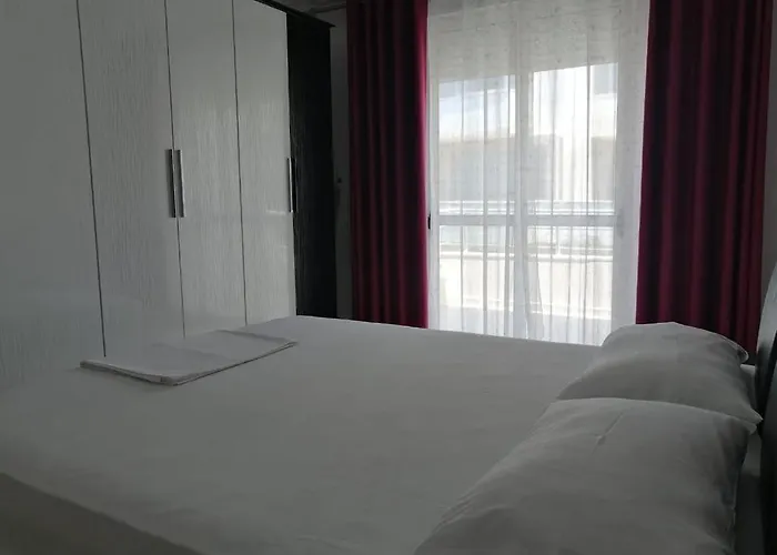 Bilal Golemi Sea View Apartment